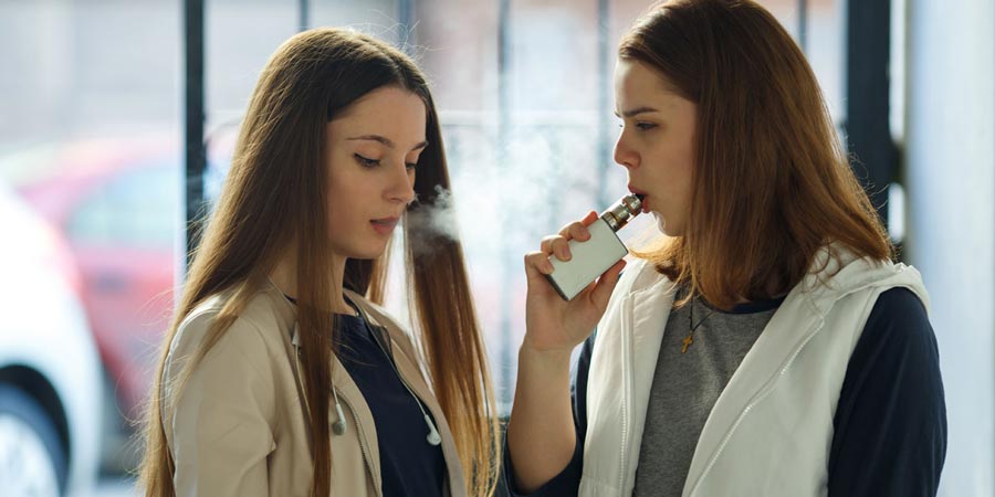 Read more about the article 【VAPE 真相系列 】電子煙在美國引發神祕致死肺病，那為什麼英國不受影響 from 天下雜誌